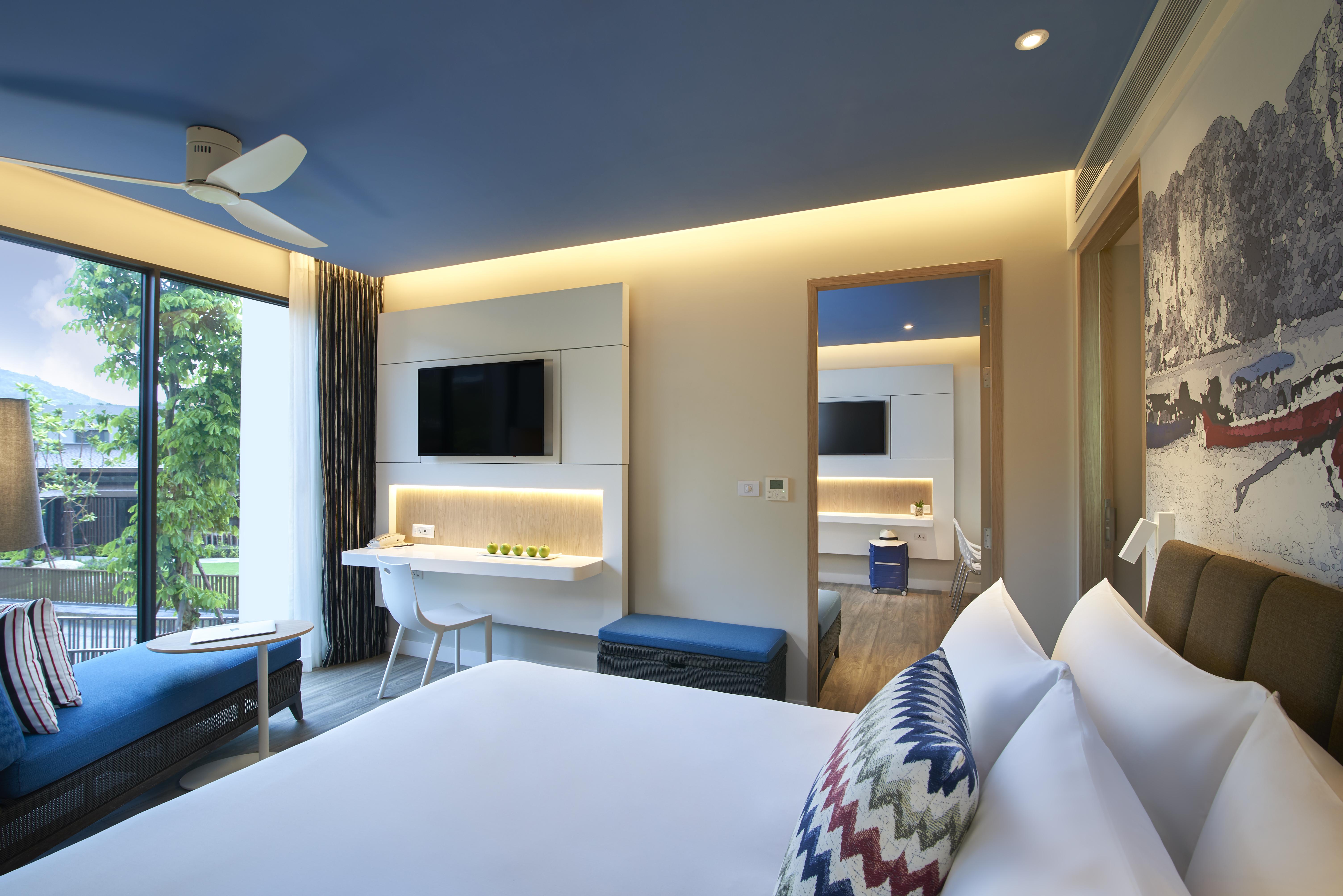 OZO Phuket Hotel Bãi biển Kata Ngoại thất bức ảnh